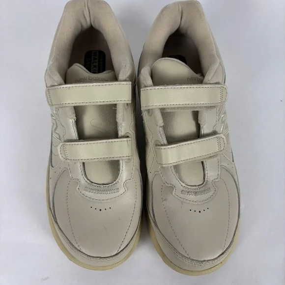 New Balance 577 Light tan Leather, Velcro Strap Athletic Walking Shoes 8.5 - Picture 6 of 9